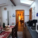 Apartamento Dahai Seebad Warnemuende Schulstrasse 1, Og *